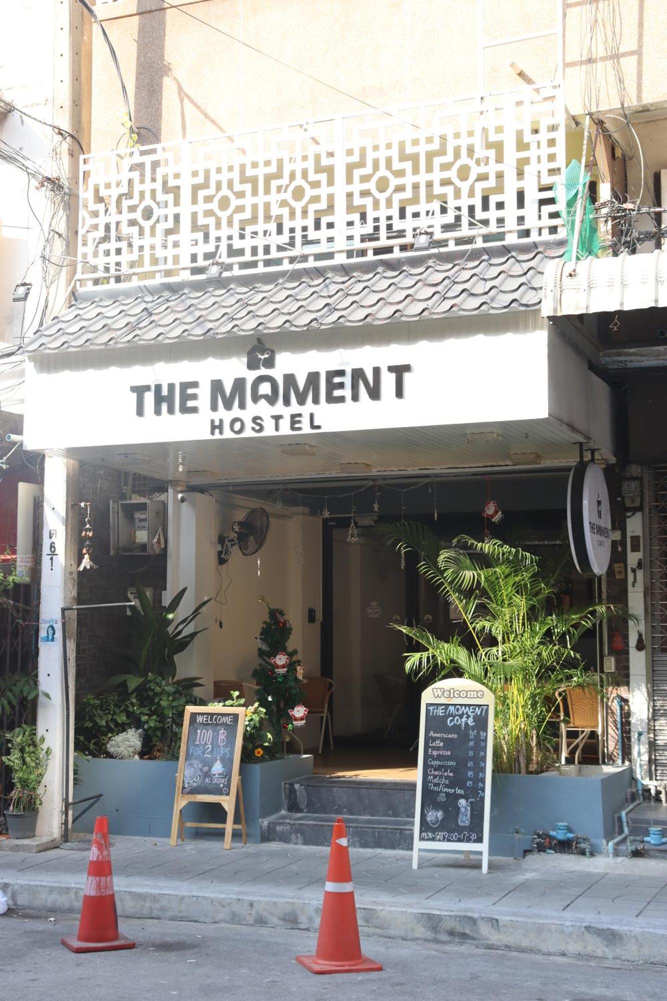 Asrama The Moment Bangkok